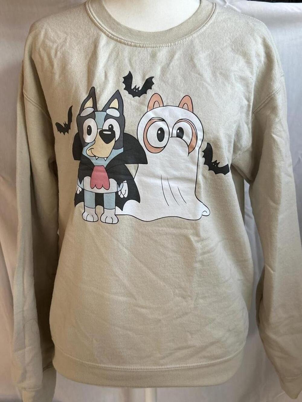 Bluey Women's Cream and Tan Sweatshirt